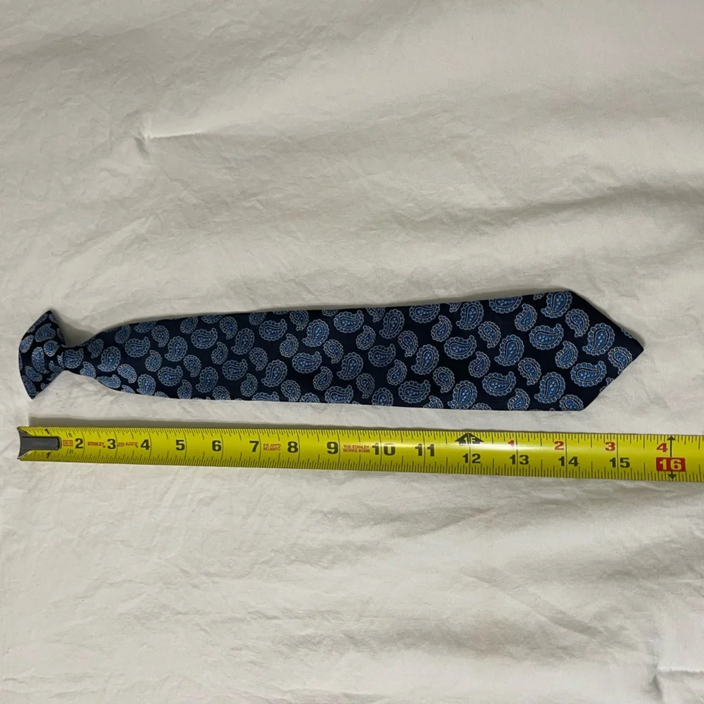 Blue Paisley Easy Clip On Tie Never Used